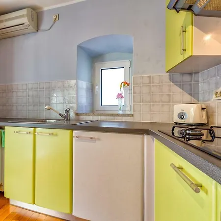 Mirjana, 3* Mali Lošinj